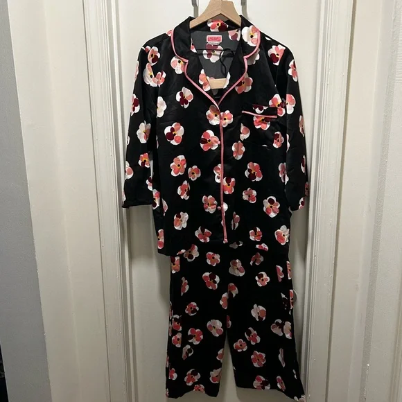 Kate Spade Floral Satin Pajamas - Picture 1 of 6